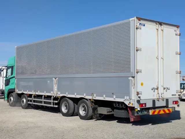 UD クオン 2PG-CG5CA(8x4)の写真6