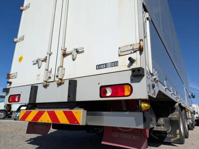 UD クオン 2PG-CG5CA(8x4)の写真9