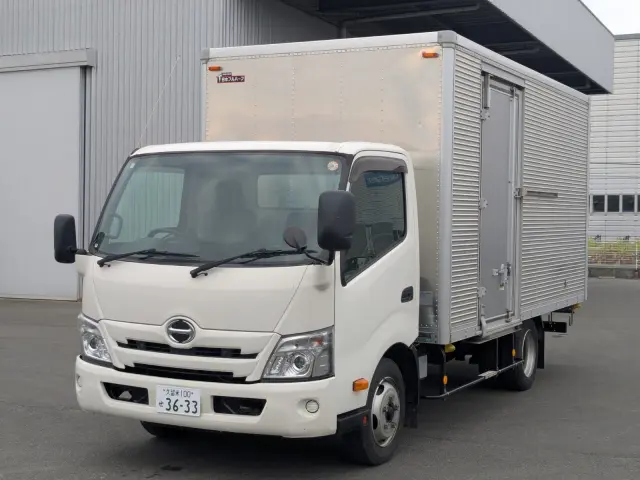 日野 デュトロ 2RG-XZU710M(2WD)の写真1