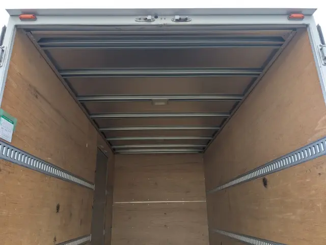 日野 デュトロ 2RG-XZU710M(2WD)の写真21