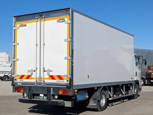 いすゞ フォワード 2PG-FRR90S2(2WD)の写真5