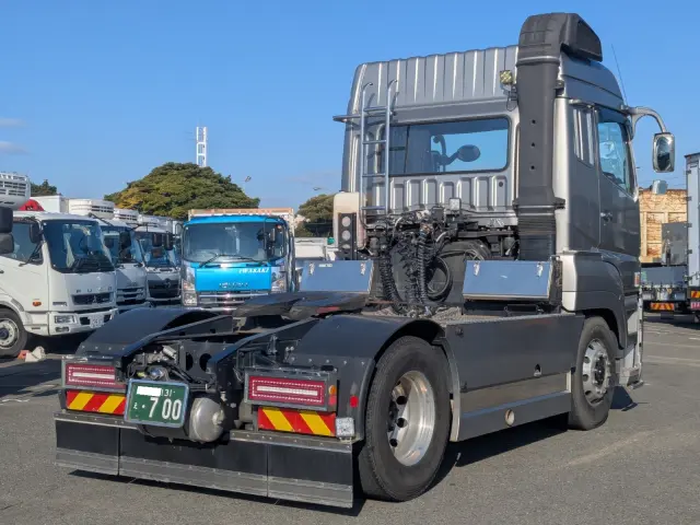 三菱 スーパーグレート 2RG-FP74HDR(2WD)の写真4