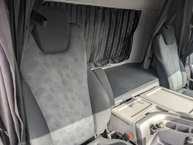 UD クオン 2PG-CG5CA(8x4)の写真39