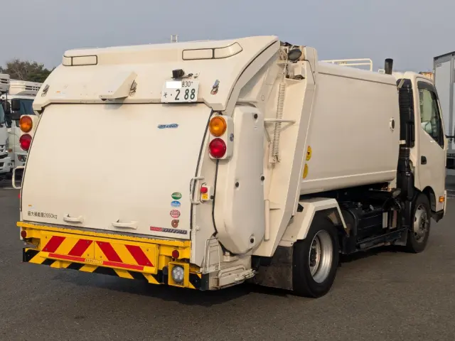 日野 デュトロ TPG-XZU702M(2WD)の写真4