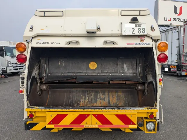 日野 デュトロ TPG-XZU702M(2WD)の写真8