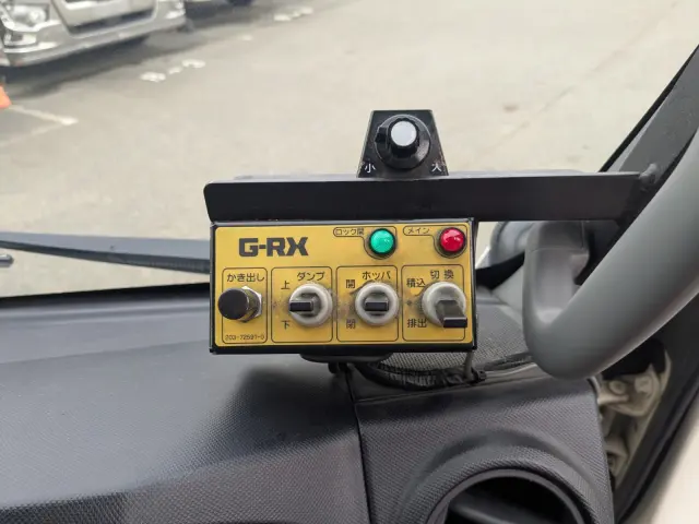 日野 デュトロ TPG-XZU702M(2WD)の写真40