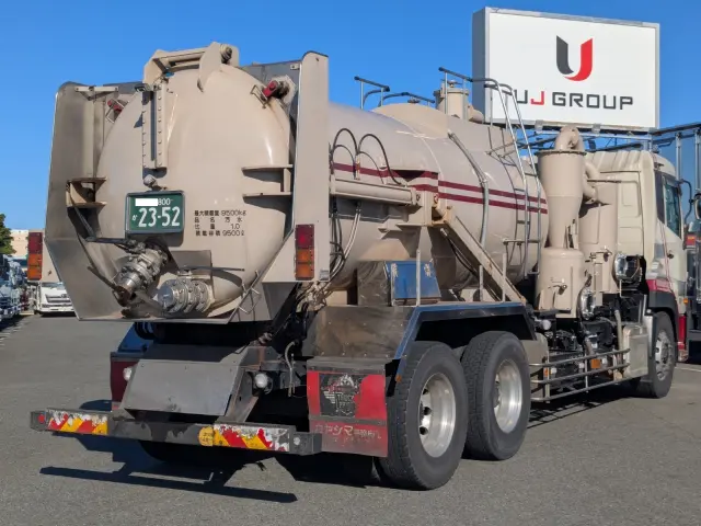 UD クオン QPG-CD5YL(6x2)の写真3