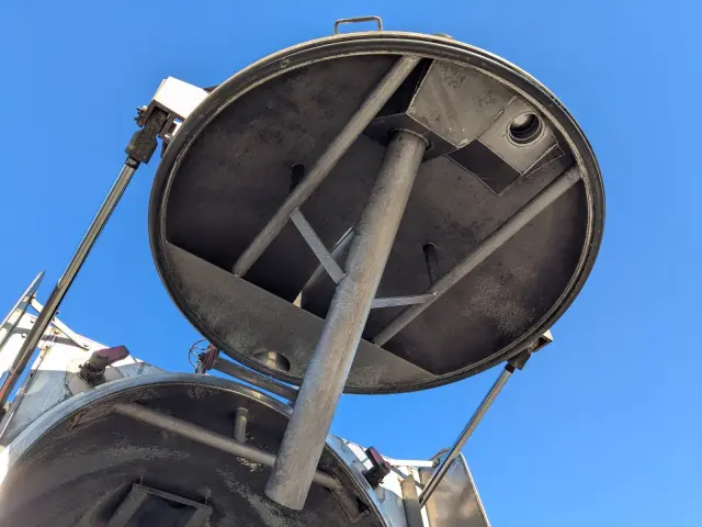 UD クオン QPG-CD5YL(6x2)の写真9