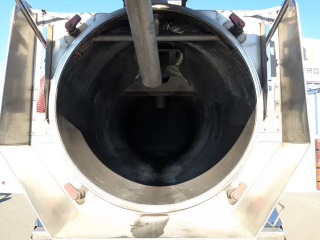 UD クオン QPG-CD5YL(6x2)の写真10