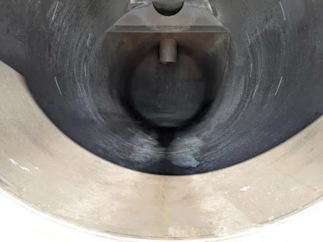 UD クオン QPG-CD5YL(6x2)の写真12