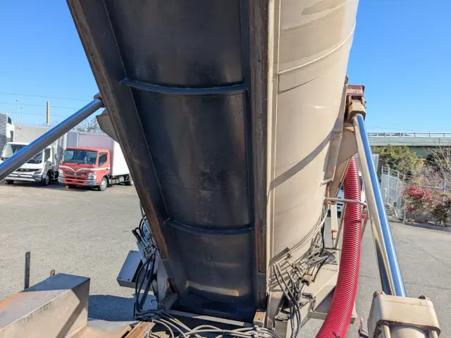 UD クオン QPG-CD5YL(6x2)の写真14