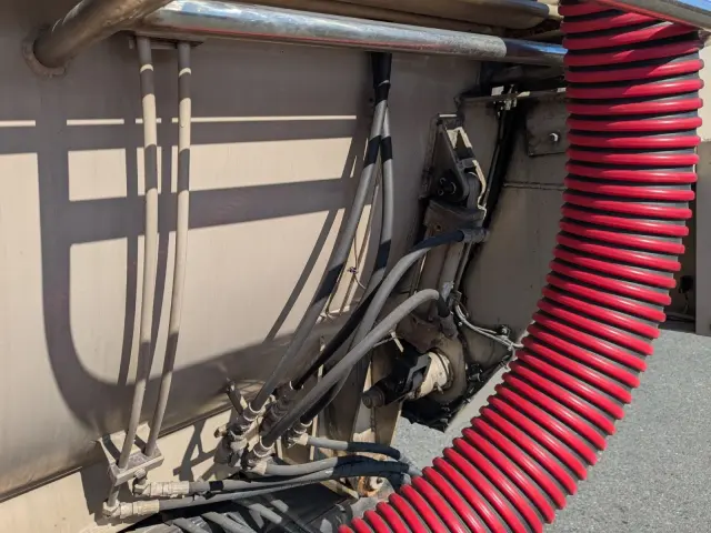 UD クオン QPG-CD5YL(6x2)の写真19