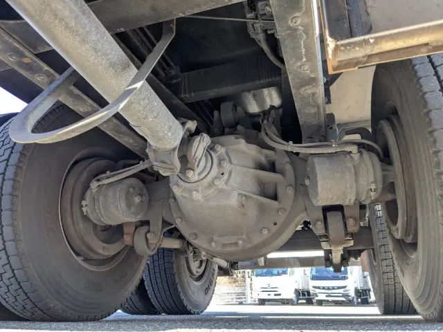 UD クオン QPG-CD5YL(6x2)の写真22