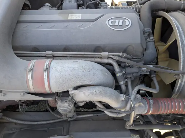 UD クオン QPG-CD5YL(6x2)の写真47