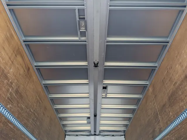 日野 レンジャー TPG-FD7JLAG(2WD)の写真18