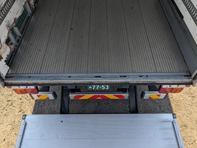 日野 レンジャー TKG-FC9JKAA(2WD)の写真12