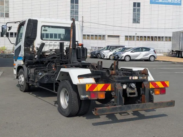 三菱 ファイター TKG-FK71F(2WD)の写真3