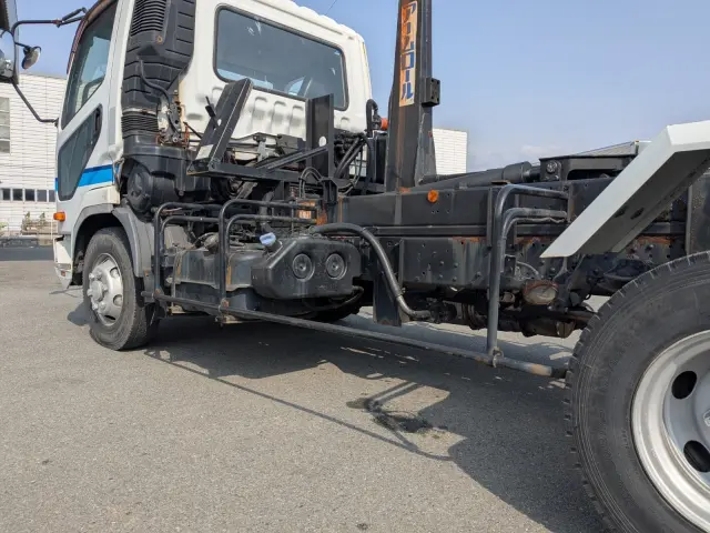 三菱 ファイター TKG-FK71F(2WD)の写真10