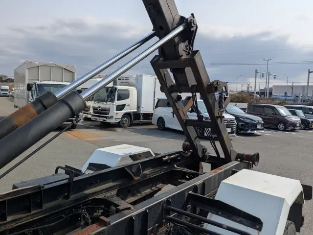 三菱 ファイター TKG-FK71F(2WD)の写真19