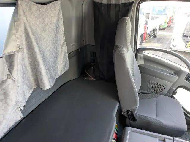 いすゞ フォワード TKG-FRR90T2(2WD)の写真36