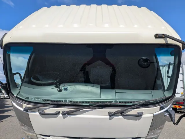 いすゞ フォワード TKG-FRR90T2(2WD)の写真43