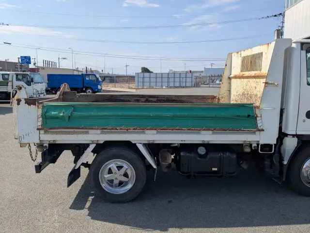 いすゞ エルフ TKG-NKR85AD(2WD)の写真18