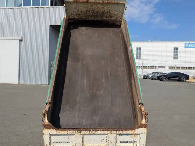 いすゞ エルフ TKG-NKR85AD(2WD)の写真27