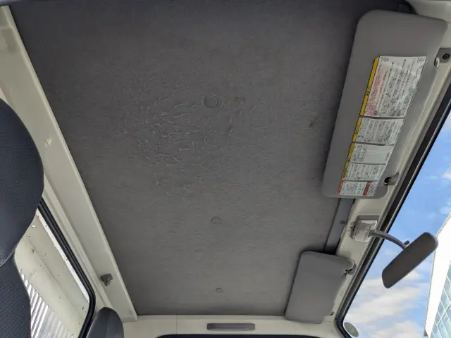 いすゞ エルフ TKG-NKR85AD(2WD)の写真32