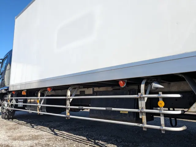 日野 レンジャー LKG-FE7JUAG(2WD)の写真32