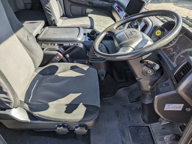 日野 レンジャー LKG-FE7JUAG(2WD)の写真41