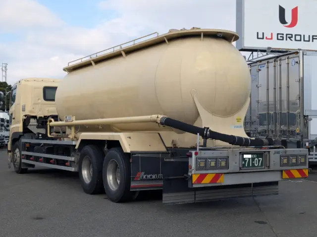 日野 プロフィア ADG-FR1EXYG(6x2)の写真5