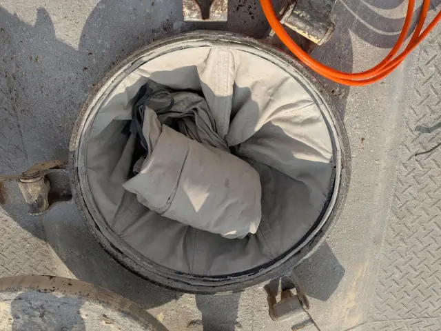 日野 プロフィア ADG-FR1EXYG(6x2)の写真14