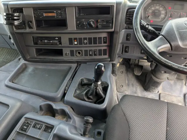 日野 プロフィア ADG-FR1EXYG(6x2)の写真36