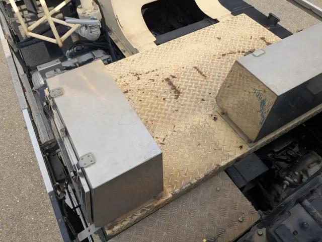 日野 プロフィア ADG-FR1EXYG(6x2)の写真46