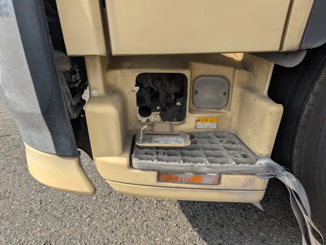 日野 プロフィア ADG-FR1EXYG(6x2)の写真48