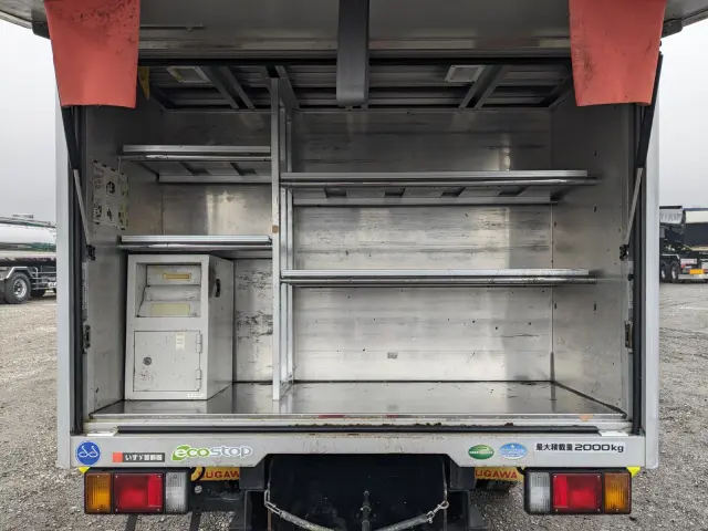 いすゞ エルフ TRG-NLR85AN(2WD)の写真12