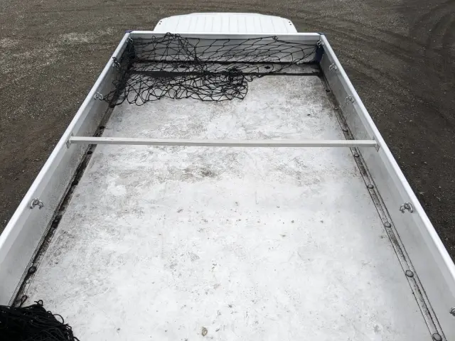 いすゞ エルフ TRG-NLR85AN(2WD)の写真13