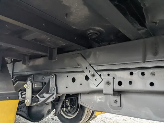 いすゞ エルフ TRG-NLR85AN(2WD)の写真16