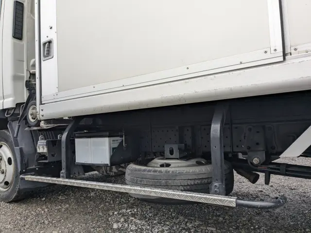 いすゞ エルフ TRG-NLR85AN(2WD)の写真19