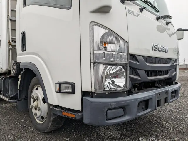 いすゞ エルフ TRG-NLR85AN(2WD)の写真46