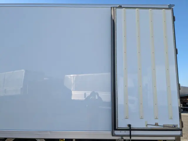 日野 レンジャー 2KG-GD2ABG(2WD)の写真22