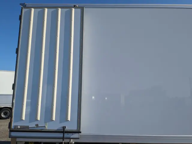 日野 レンジャー 2KG-GD2ABG(2WD)の写真28