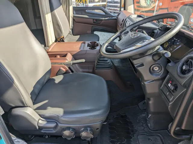 日野 レンジャー 2KG-GD2ABG(2WD)の写真36