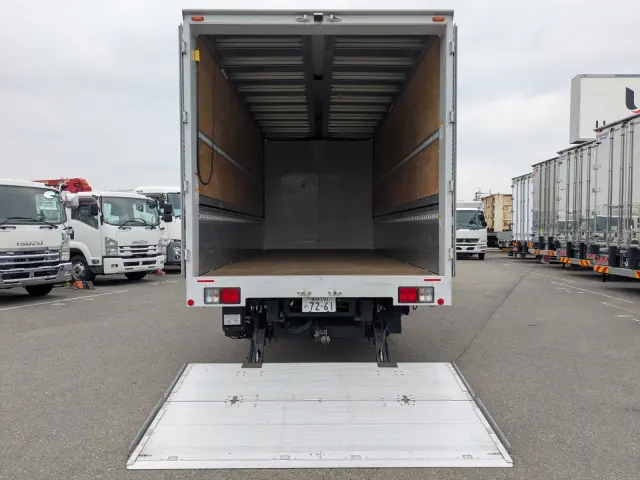 日野 レンジャー 2KG-FD2ABG(2WD)の写真9