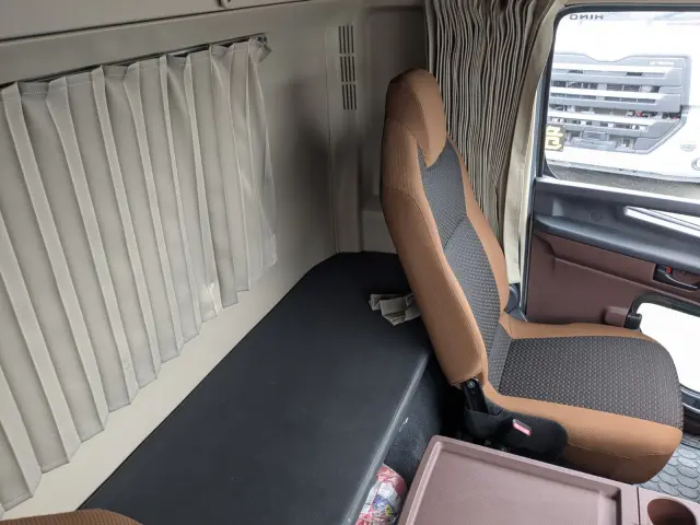 日野 レンジャー 2KG-FD2ABG(2WD)の写真38