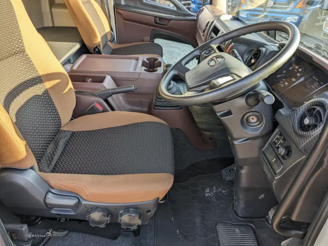 日野 レンジャー 2KG-FD2ABG(2WD)の写真36