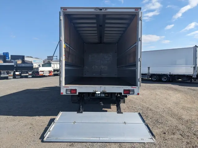 日野 レンジャー 2KG-FD2ABG(2WD)の写真9