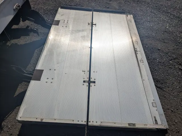 日野 レンジャー 2KG-FD2ABG(2WD)の写真10