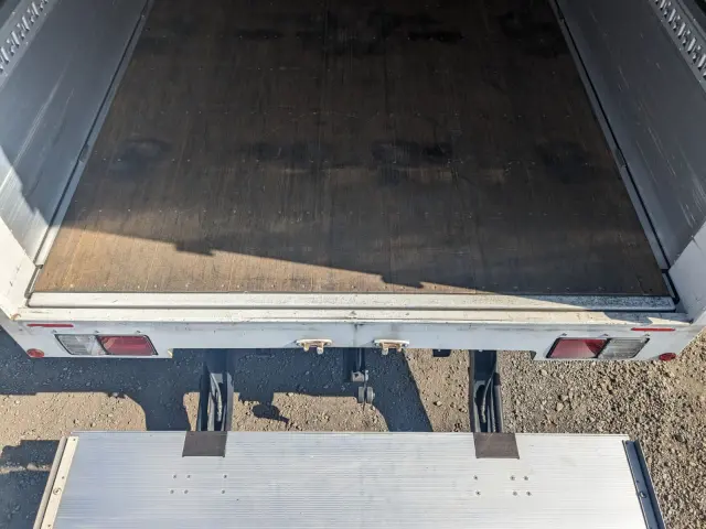 日野 レンジャー 2KG-FD2ABG(2WD)の写真12