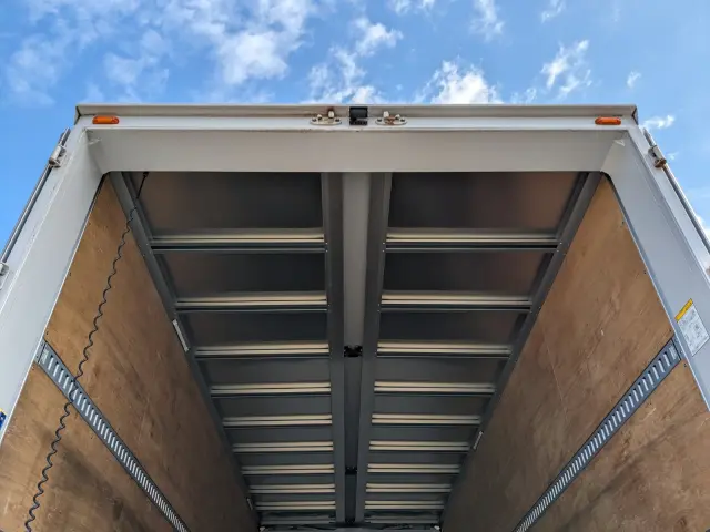 日野 レンジャー 2KG-FD2ABG(2WD)の写真13